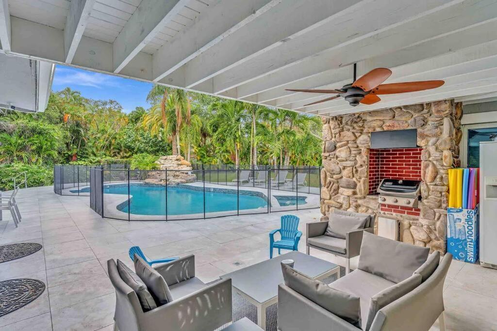 Rare Hidden Getaway Heated Pool 1.5 Acres! Sleeps 16 Villa Fort Lauderdale Eksteriør bilde