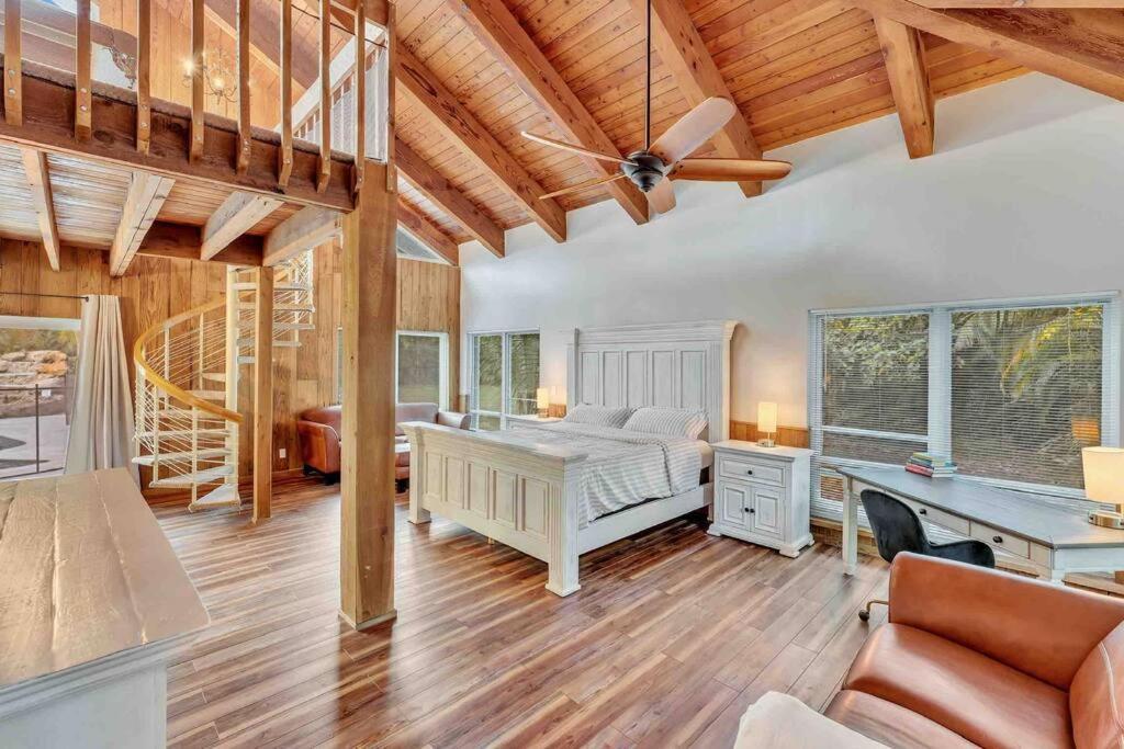 Rare Hidden Getaway Heated Pool 1.5 Acres! Sleeps 16 Villa Fort Lauderdale Eksteriør bilde