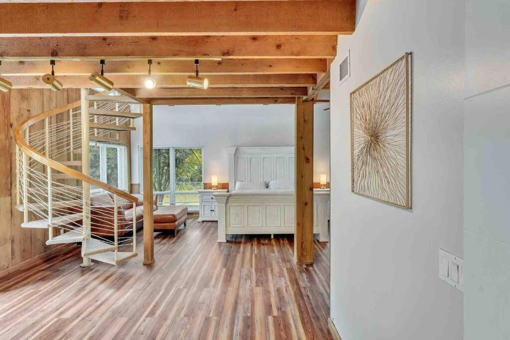 Rare Hidden Getaway Heated Pool 1.5 Acres! Sleeps 16 Villa Fort Lauderdale Eksteriør bilde