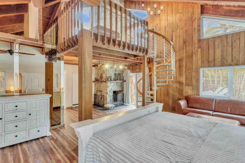 Rare Hidden Getaway Heated Pool 1.5 Acres! Sleeps 16 Villa Fort Lauderdale Eksteriør bilde