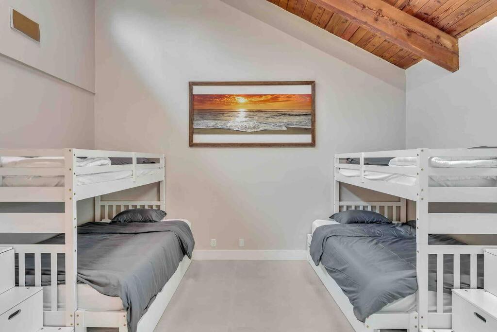 Rare Hidden Getaway Heated Pool 1.5 Acres! Sleeps 16 Villa Fort Lauderdale Eksteriør bilde
